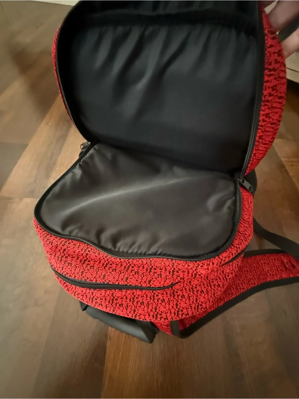 Maverick nwot logan